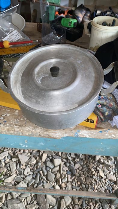 Продам кастрюлю аллиминиевую