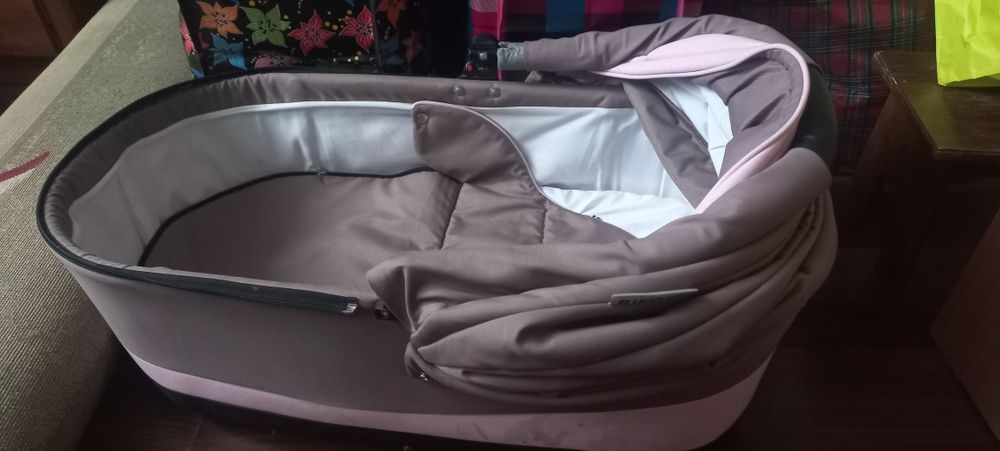 Продам коляску, зима-лето, 30000