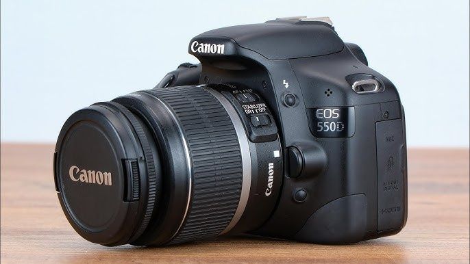 Фотоапарат Canon eos 550 d