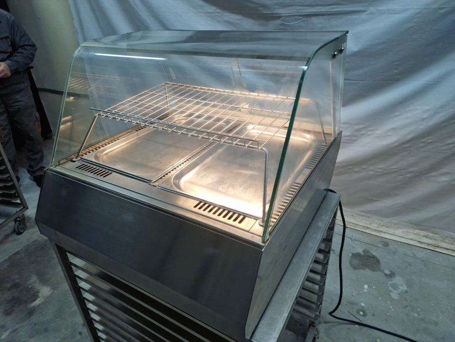 Топла витрина Betec 2016