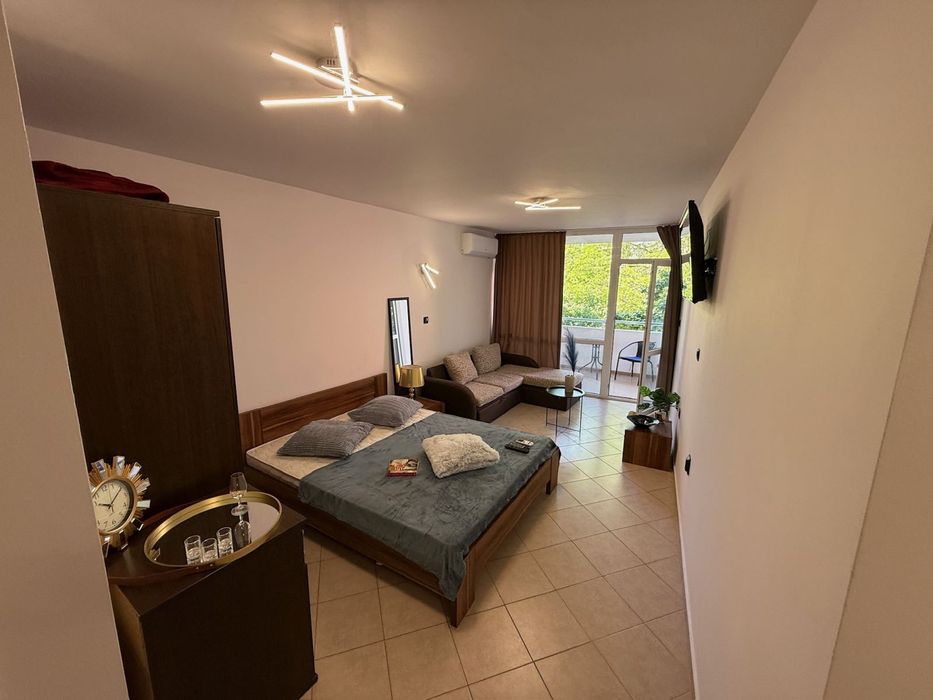 Продава се Едностаен апартамент в к.к. Слънчев бряг - 44 кв.м за 1478 €/кв.м - Снимка #3