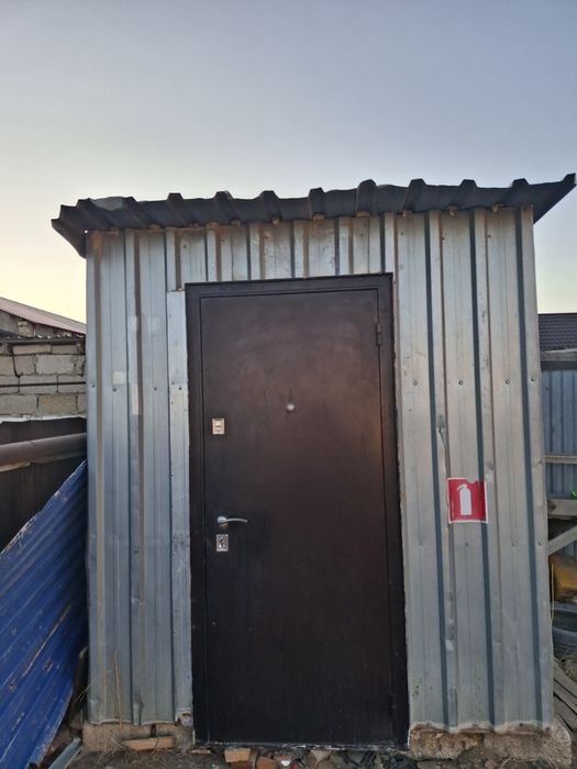 Шағын вагон қолдан жасалған