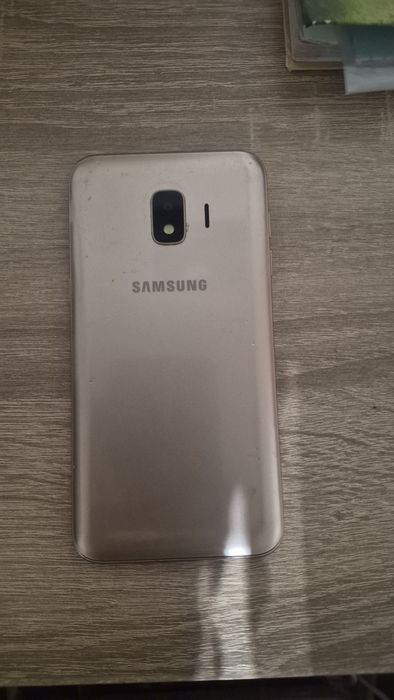 Продам Samsung Galaxy J2 в золотистом цвете!