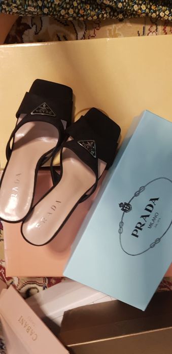 Туфли басаножки шлепки  женское