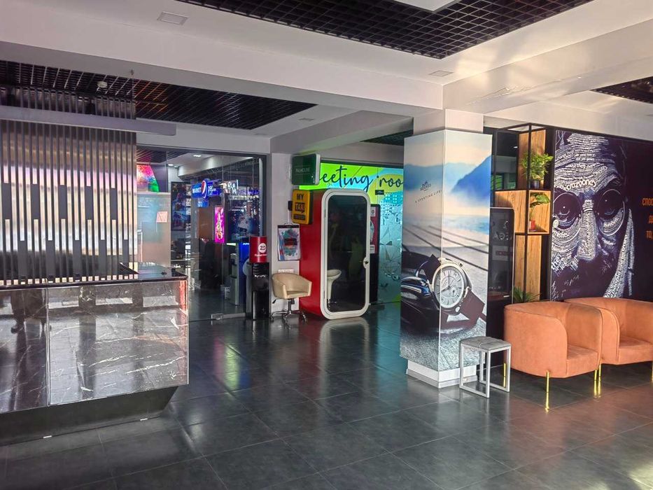 Большое отдельностоящее здание в аренду. Яккасарайский р-н