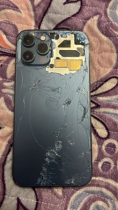 Айфон 12 про макс есть торг