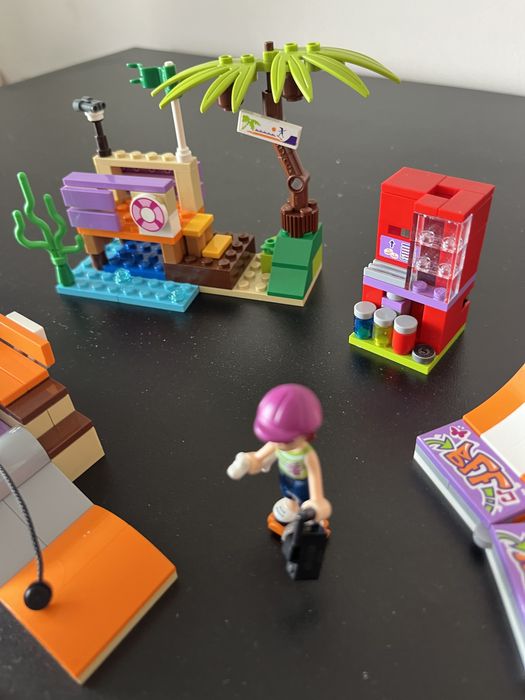 Лего Friends 41099 Skate Park