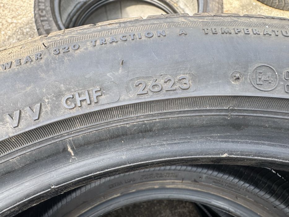 4 броя Bridgestone Turanza 235/45/18