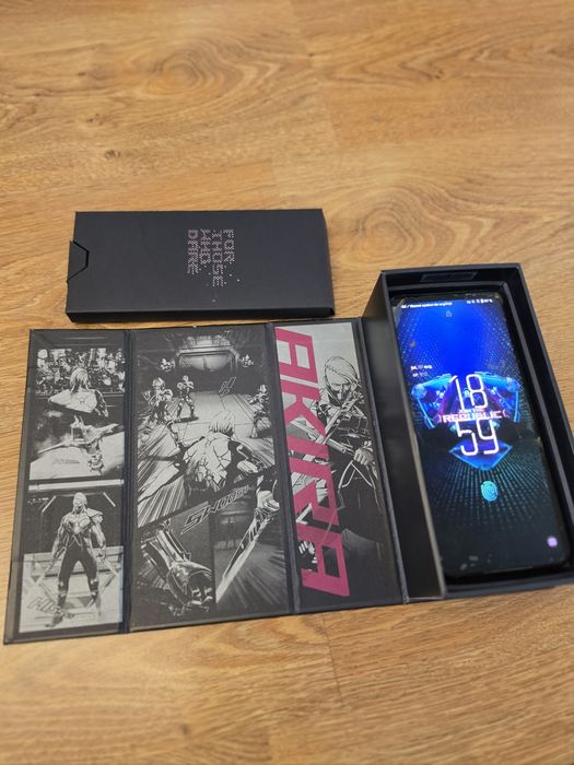 ASUS ROG Phone 5