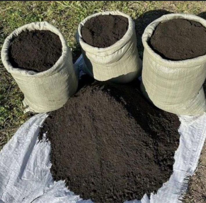 Чернозем в мешках