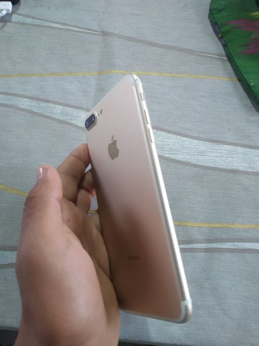 I phone 7plyus holati yaxshi 256gb
