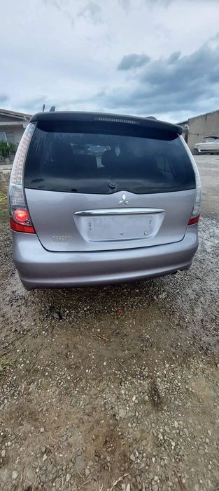 Mitsubishi Grandis