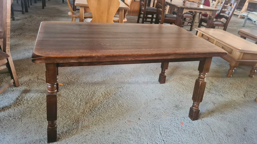 масас резбовани крака  +4 стола