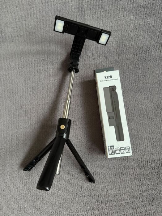 Селфи стик, трипод с дистанционно и Led лампи