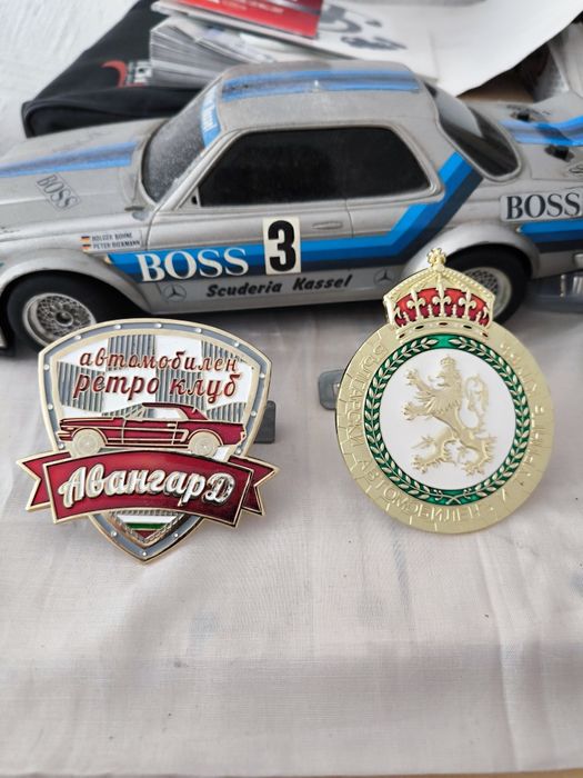 Ретро емблеми за решетка