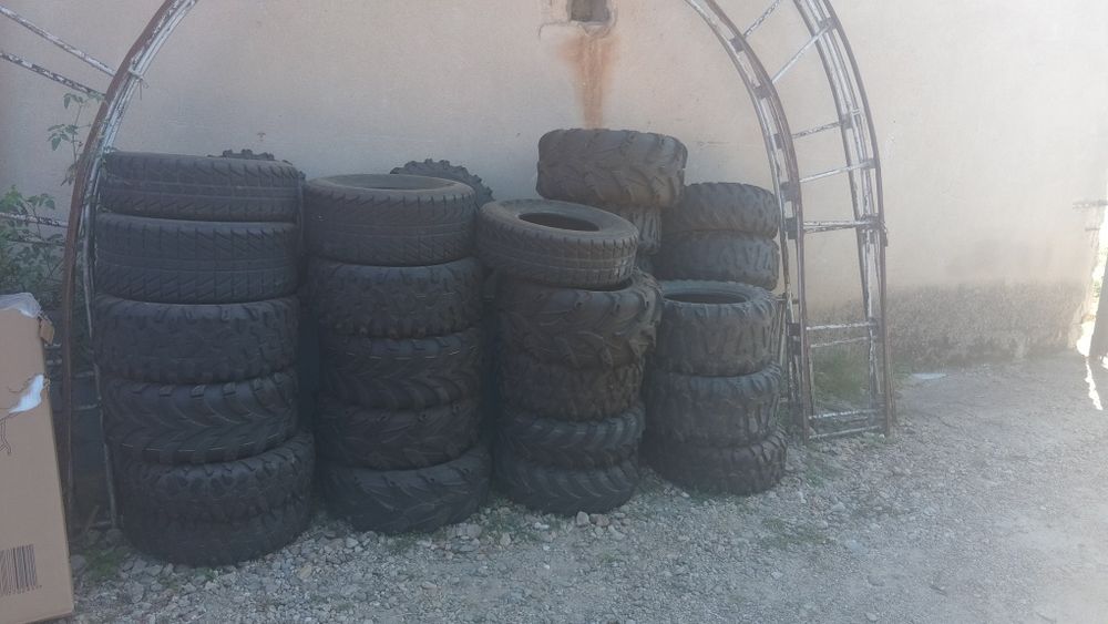Продават се  гуми за АТВ