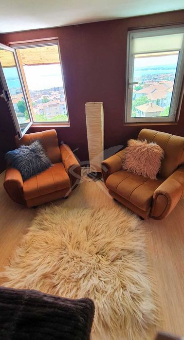 Продава се Етаж от къща в Свети Влас - 150 кв.м за 1020 €/кв.м - Снимка #1