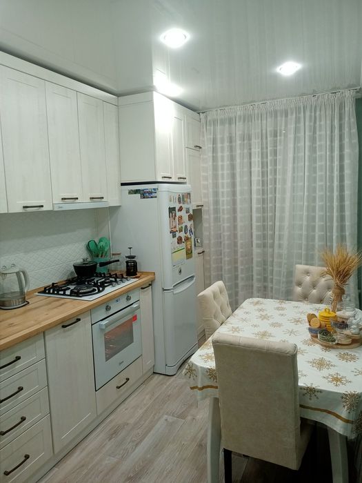 Продам 2-х комнатную квартиру в рабочем поселке