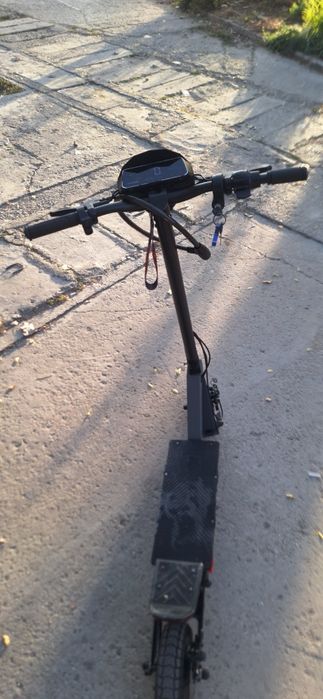 Vand trotineta electrica kukirin g2