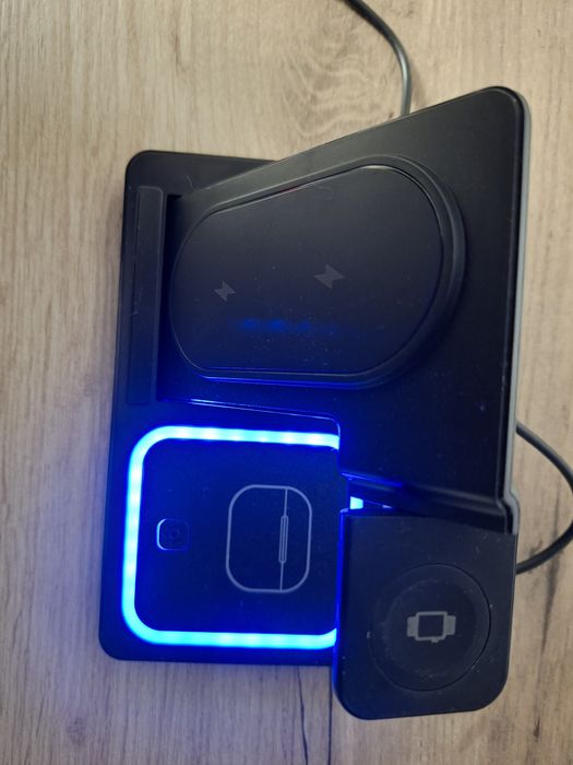 Încărcător 3 in 1 iPhone Apple watch