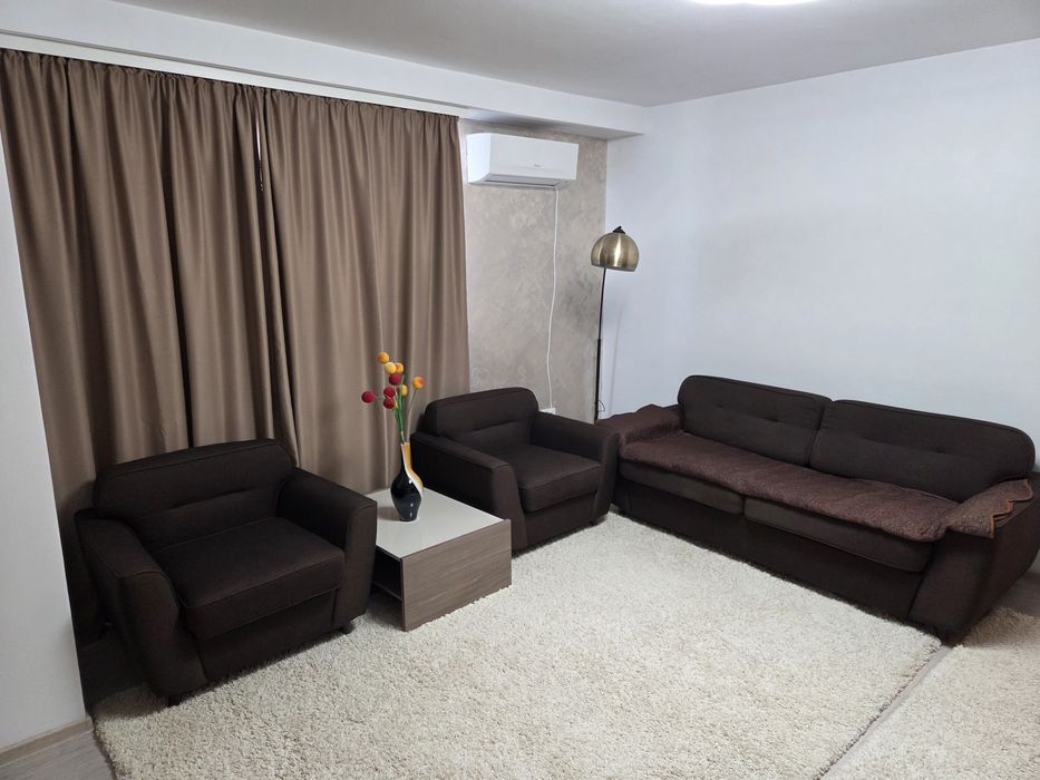 Inchiriez apartament cu 2 camere