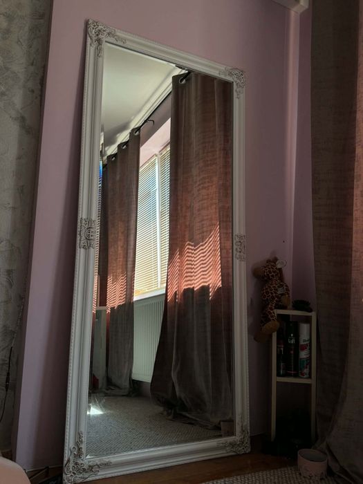 Бюро,тоалетка и огледало-използвани