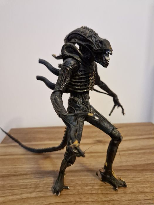 Екшън фигури на Neca