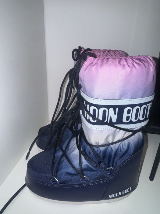 Bocanci Moon Boot