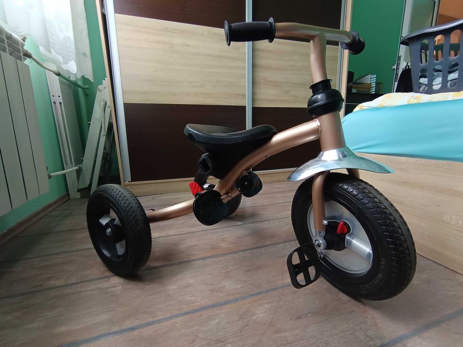 Триколка Чиполино Болид