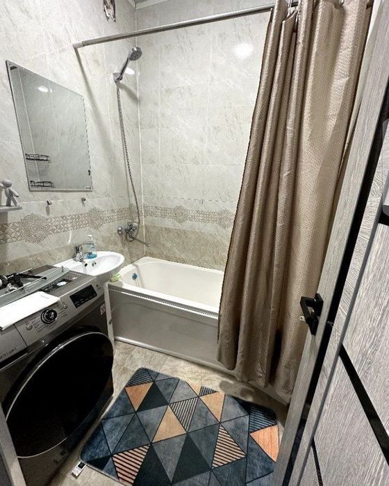 Mirobod tumani Oybek metroga yaqin 2xonali kvartira ijaraga beriladi