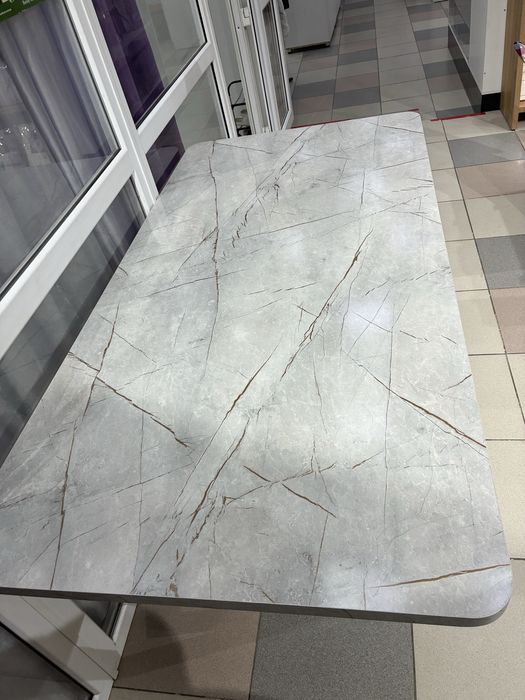 Стол для любых нужд