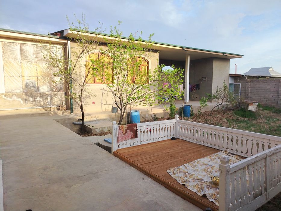 Янги курилган Ховли сотилади