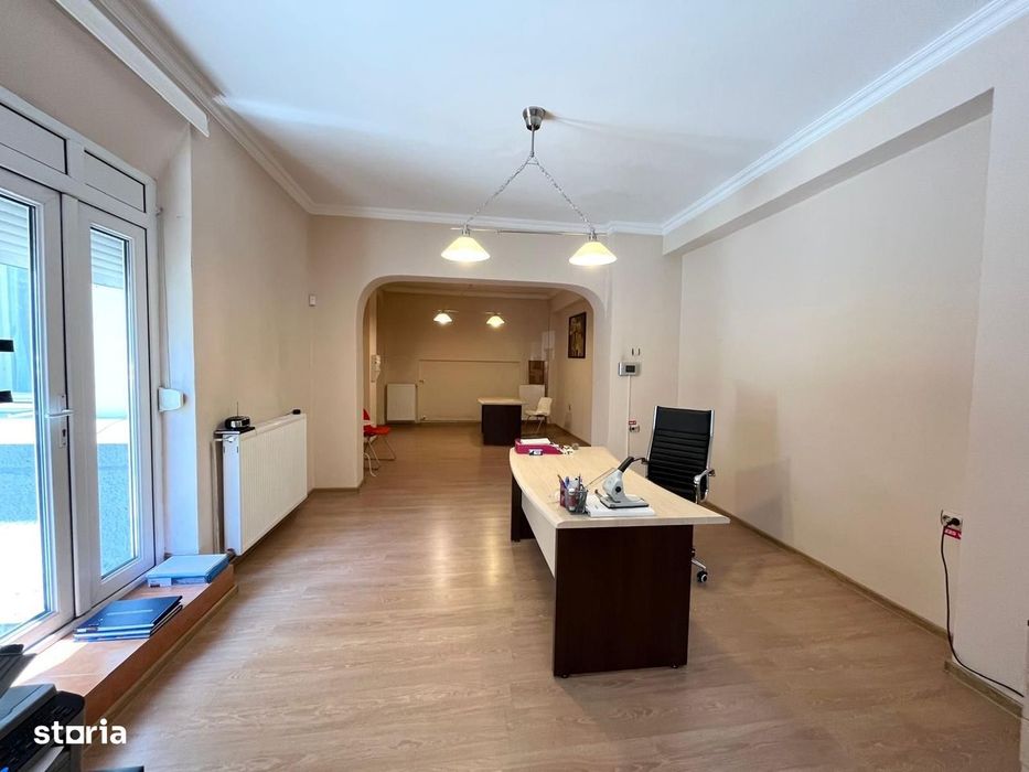Apartament Interbelic Premium | 3 Camere + Cameră de Serviciu | Calea