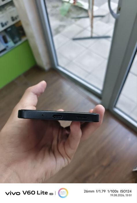 Samsung A17 6/128 ideal