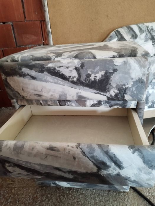 Dormitor cu 2 comodine