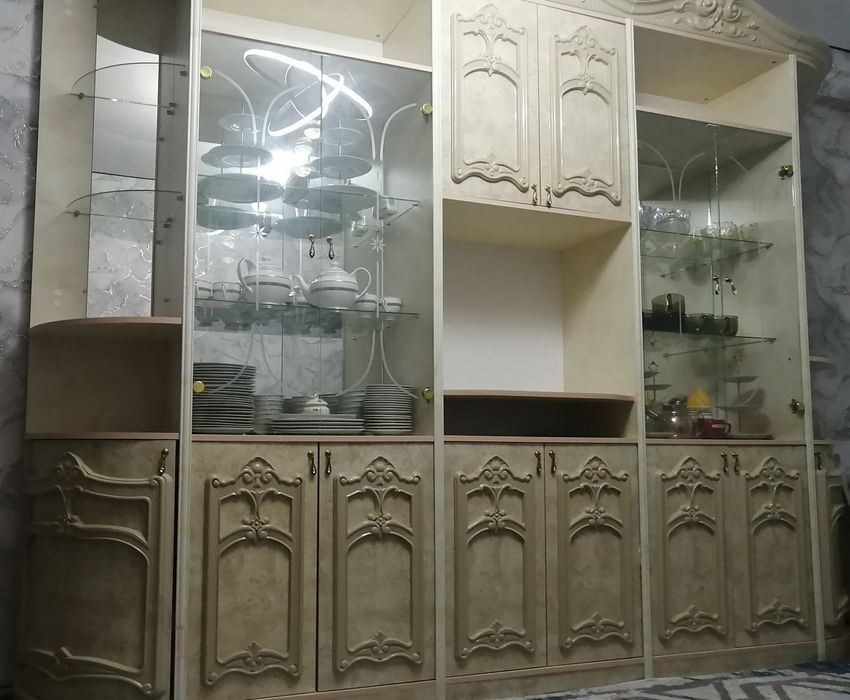 горка-стенка для гостиной