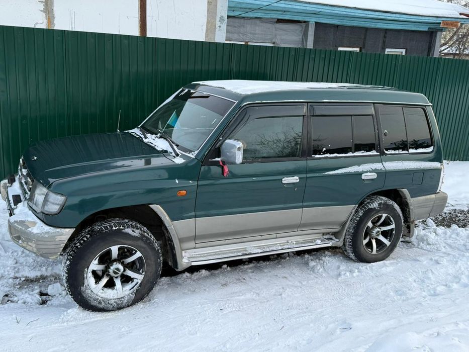 Митсубиси Паджерл