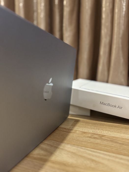 Mackbook Air M4 16/256