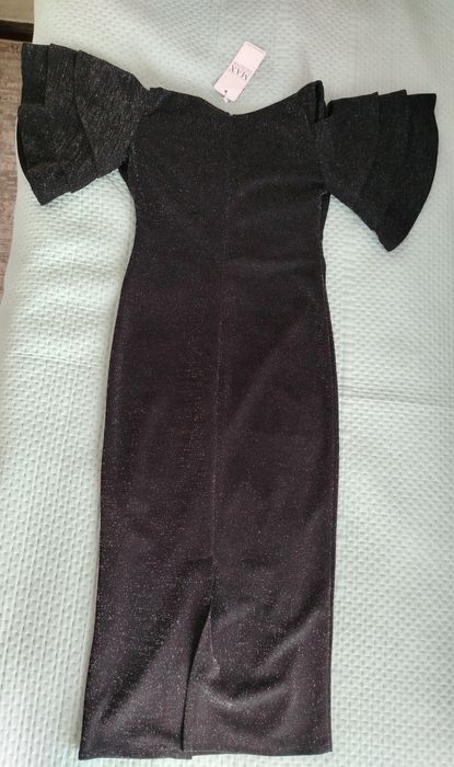 Продам платье фирмы Max