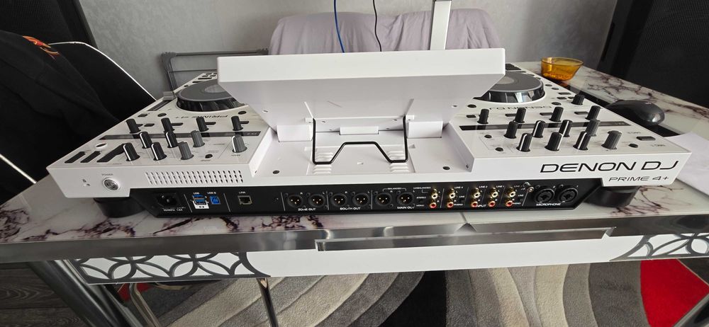 Denon dj prime 4 plus