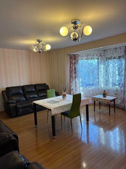 Casă de familie cu 4 dormitoare și teren 667 mp – Bănești, sat Urleta, județul Prahova