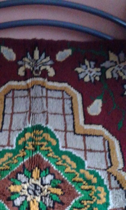 Продавам китеници