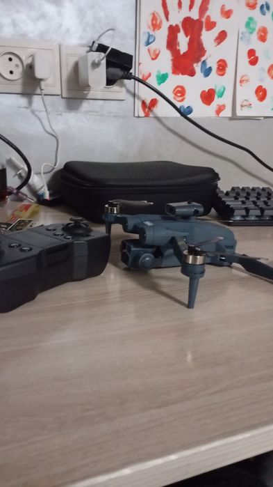 Продам дрон в отличном состоянии