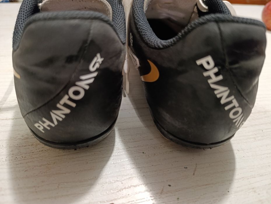 Детски обувки Adidas и Nike Phantom(бутонки)