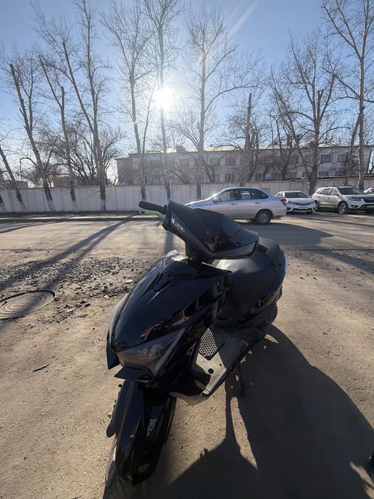 Продам скутер м10 (м8 про )