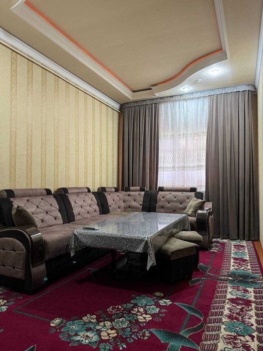 Яшнабод туманида 5,5 сотих ховли сотилади