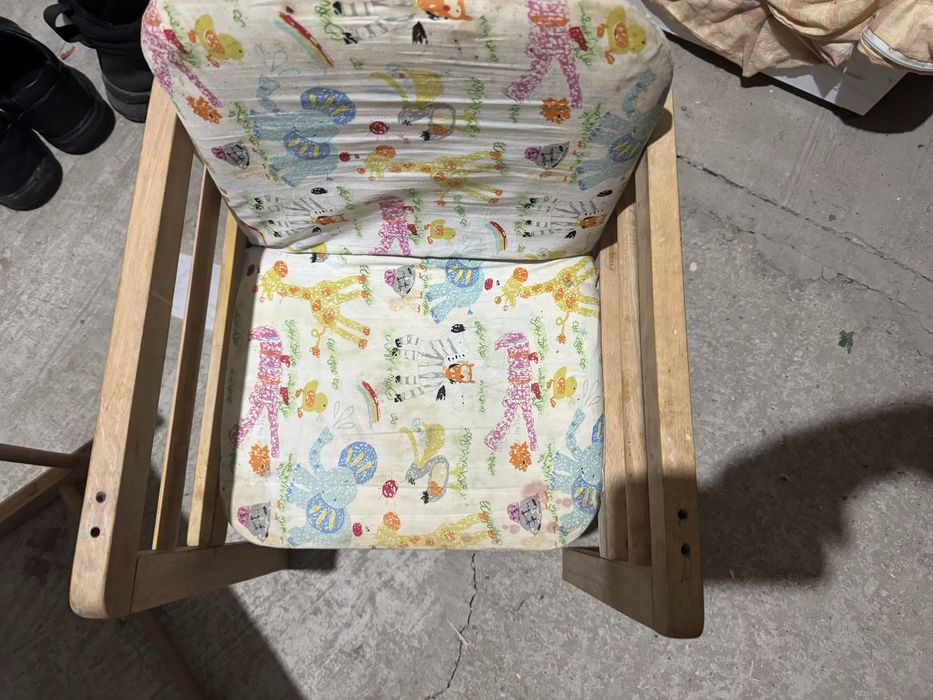 Детский стул и стол трансформер