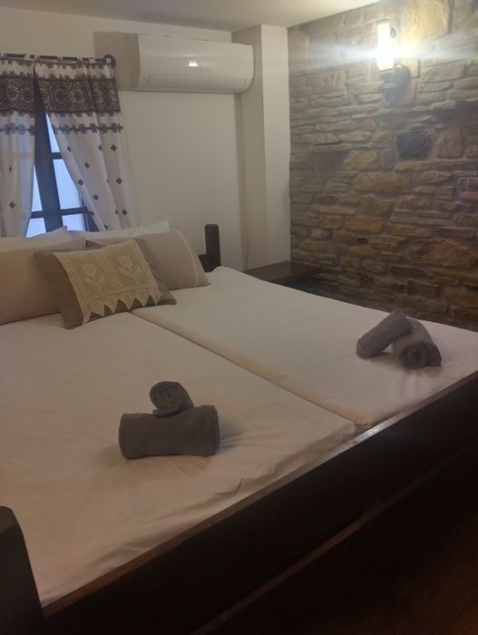 Жупуновите къщи с Ясените Габр