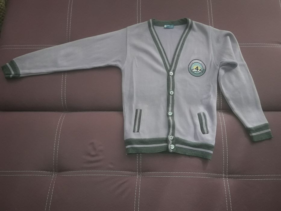 жилетки , полувер