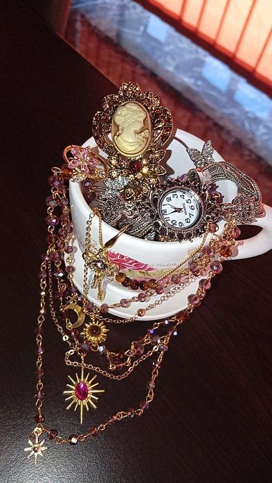 Mistery Jewelry Cup
